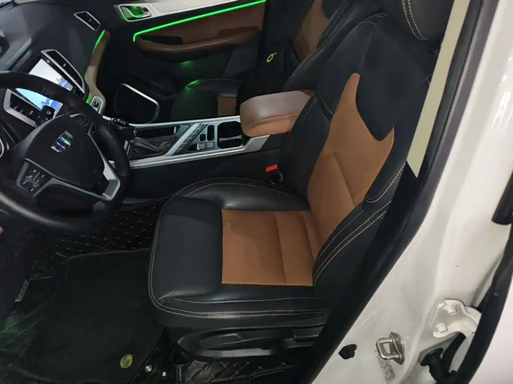 Geely Vision X6 — миниатюра 15