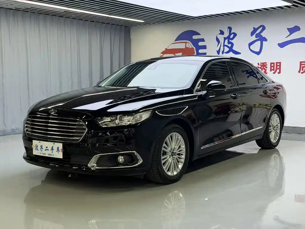 Ford Taurus