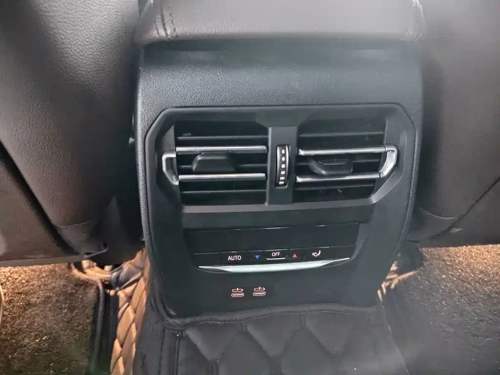 BMW i3 — миниатюра 11