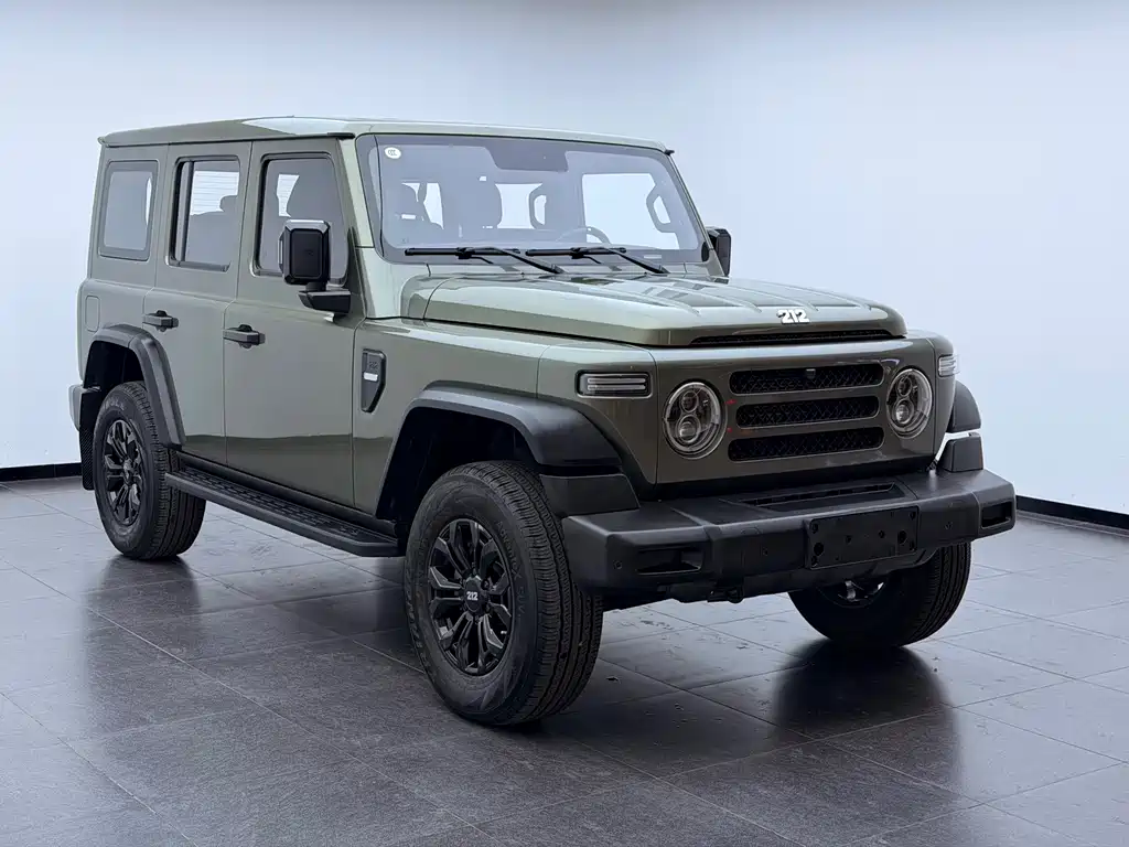 212 212 T01 — миниатюра 3
