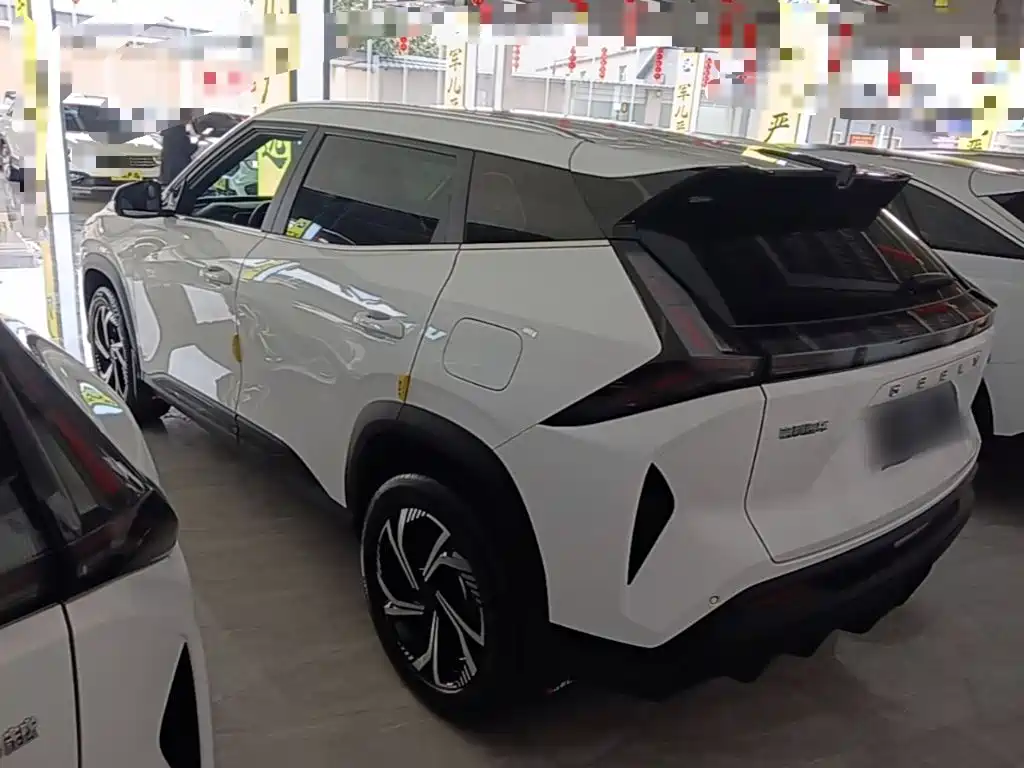 Geely Boyue — миниатюра 5