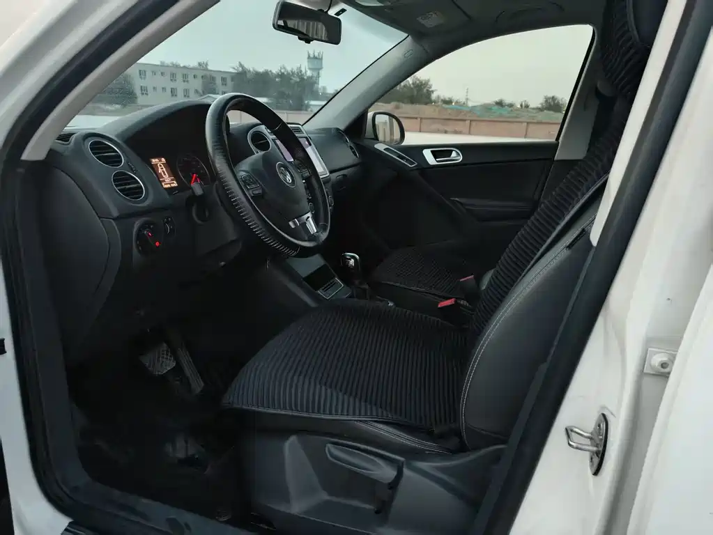 Volkswagen Tiguan 2016 280TSI AT