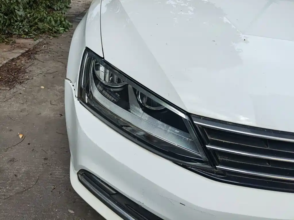 Volkswagen Sagitar — миниатюра 7