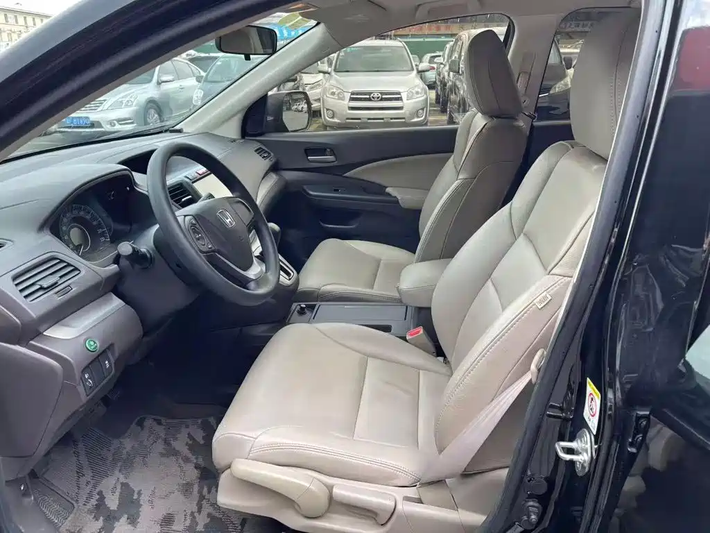 Honda CR-V — миниатюра 7