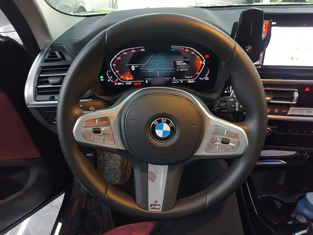 BMW X3 — миниатюра 11