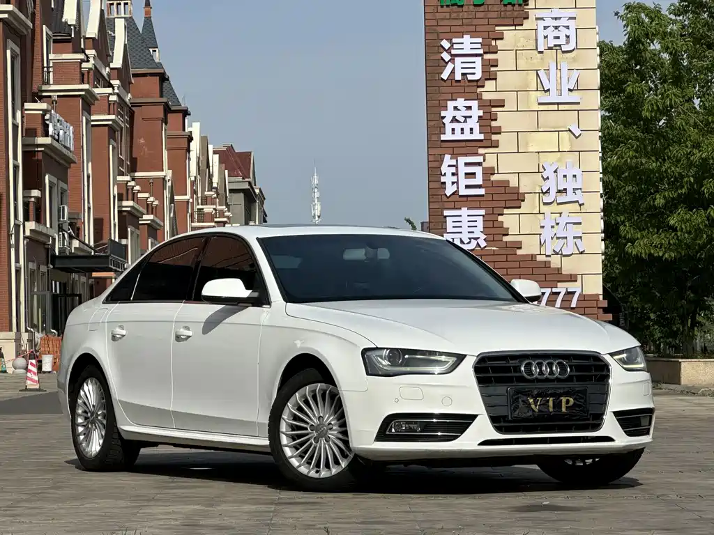 Audi A4L 2015 35 TFSI AT Comfort