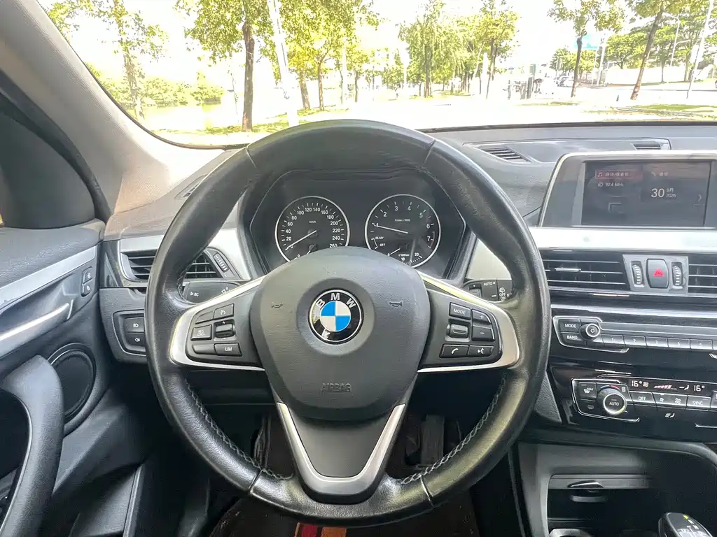 BMW X1 — миниатюра 20