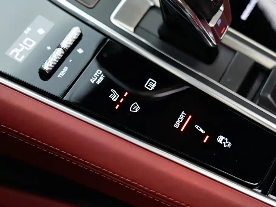 Porsche Panamera — миниатюра 21