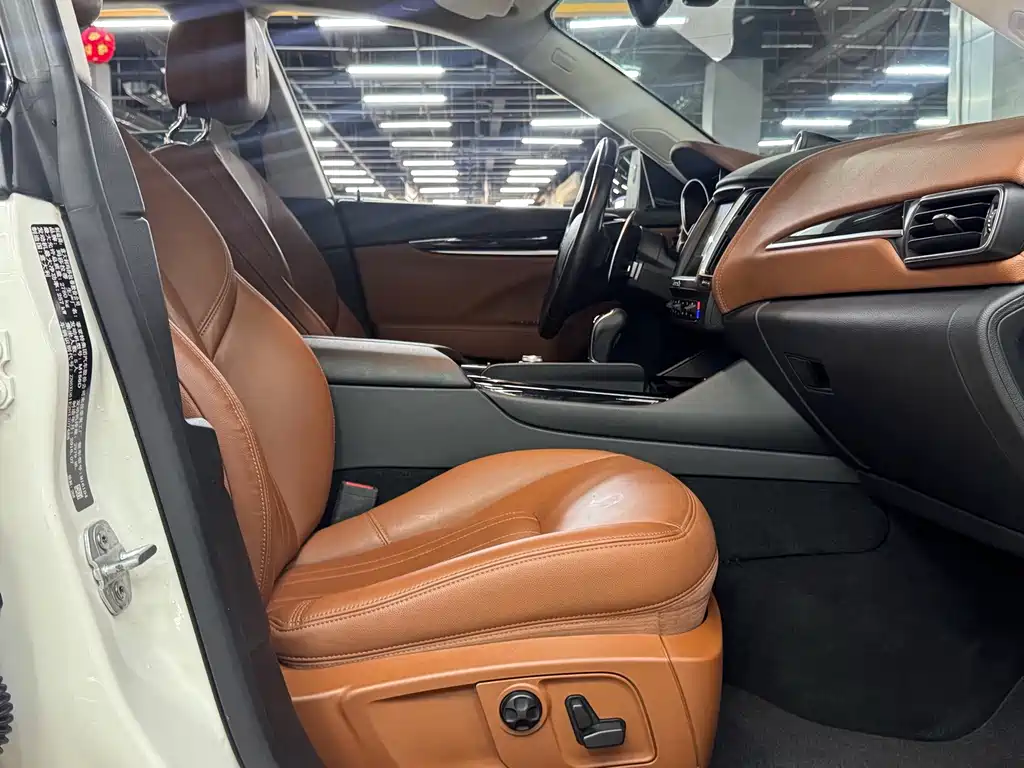 Maserati Levante — миниатюра 15