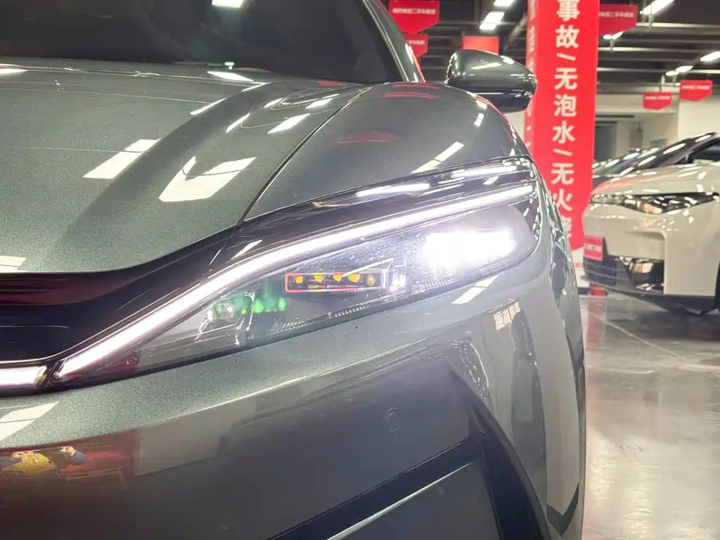 BYD Han L — миниатюра 11