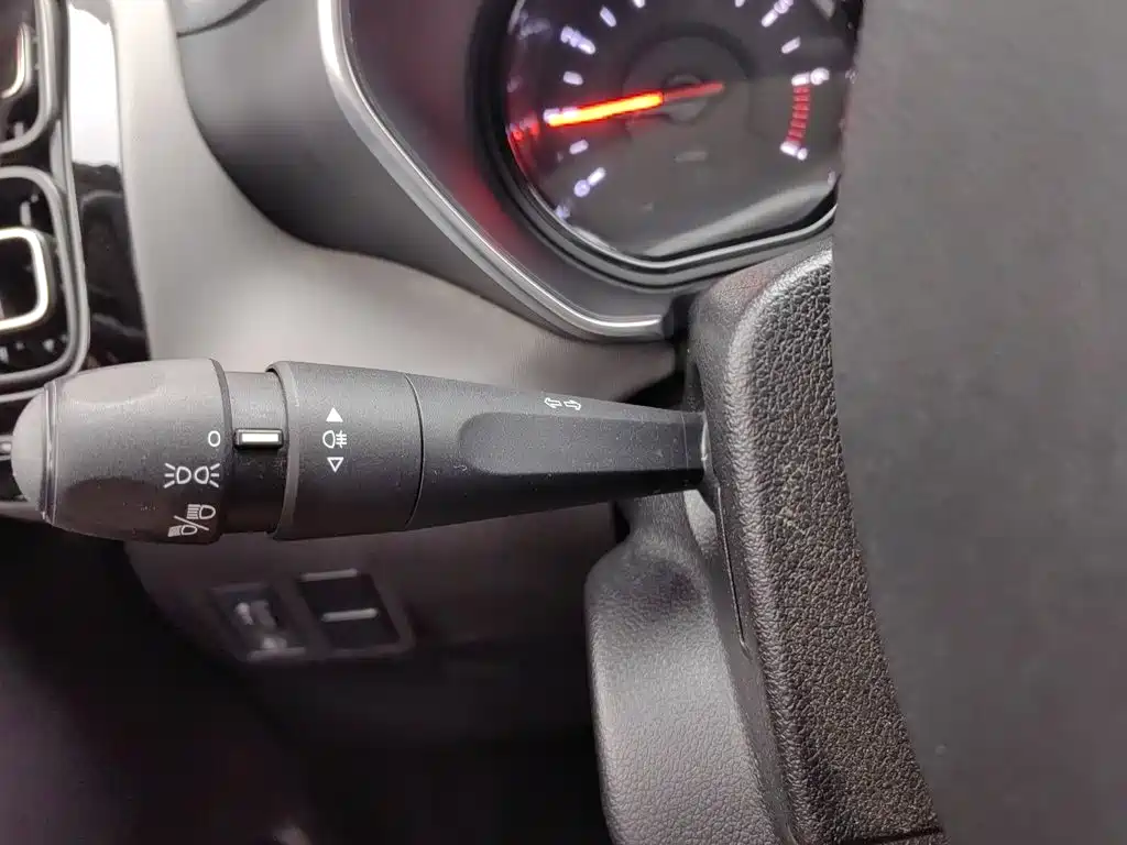 Citroen C3-XR — миниатюра 21