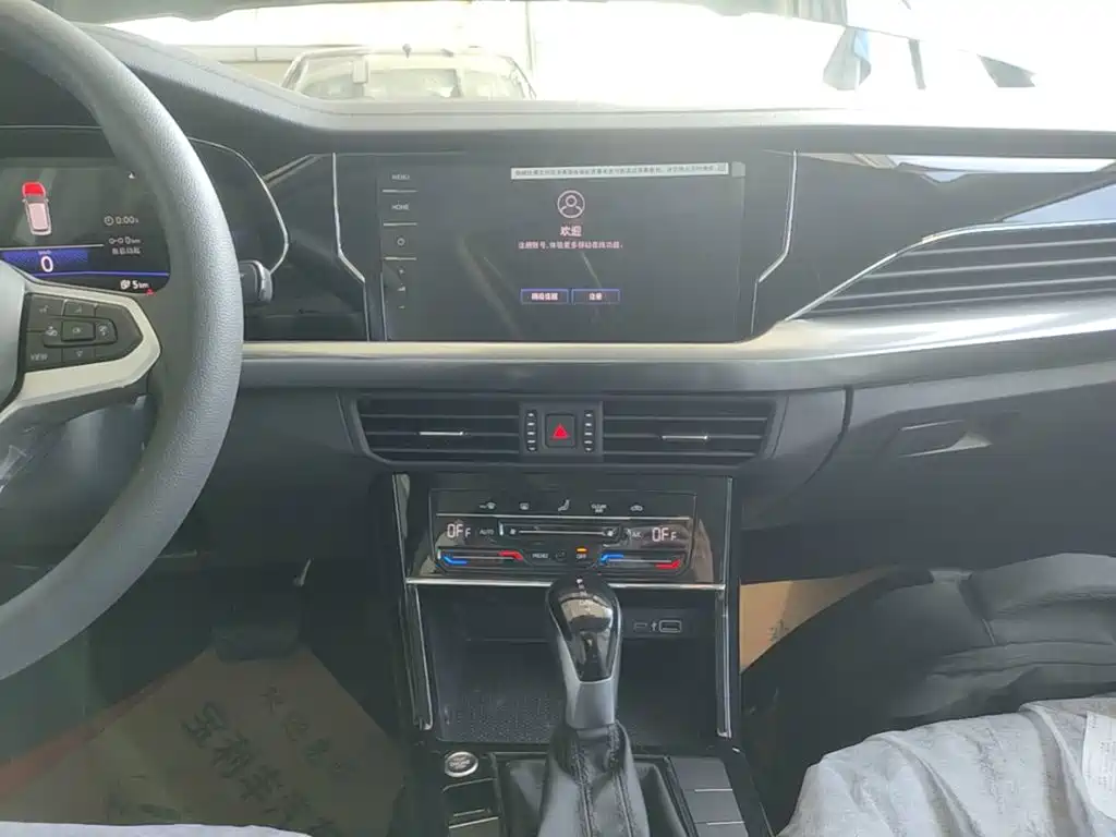 Volkswagen Passat PHEV — миниатюра 13