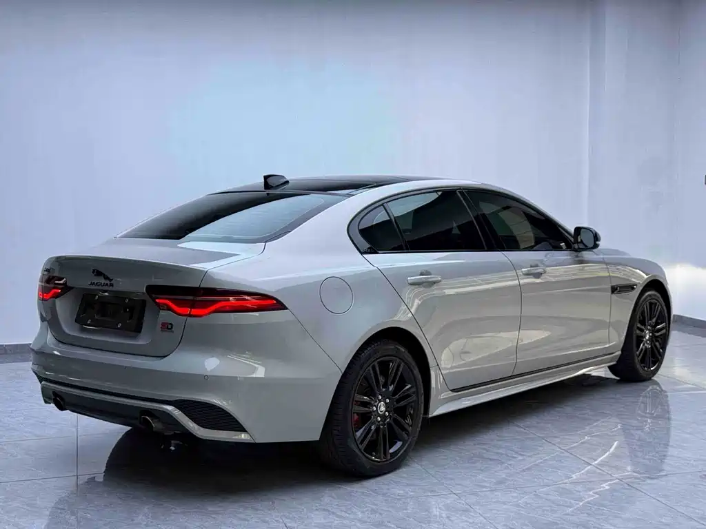 Jaguar XEL — миниатюра 8