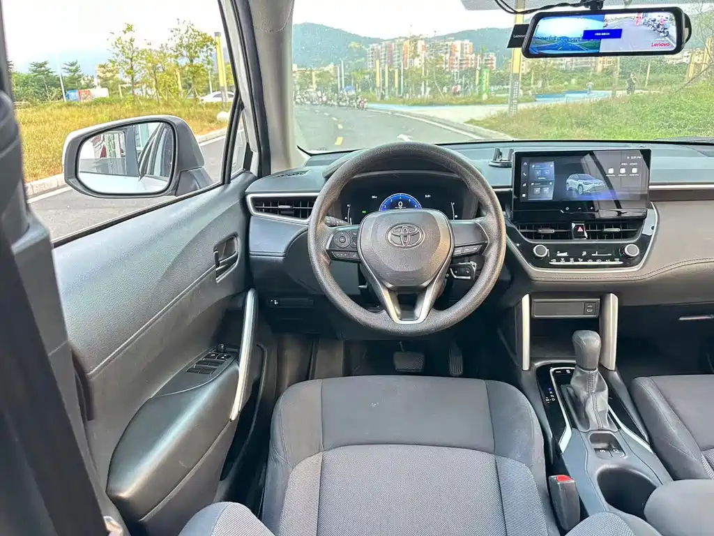 Toyota Frontlander — миниатюра 16