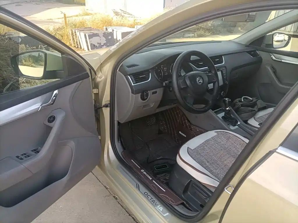Skoda Octavia — миниатюра 16