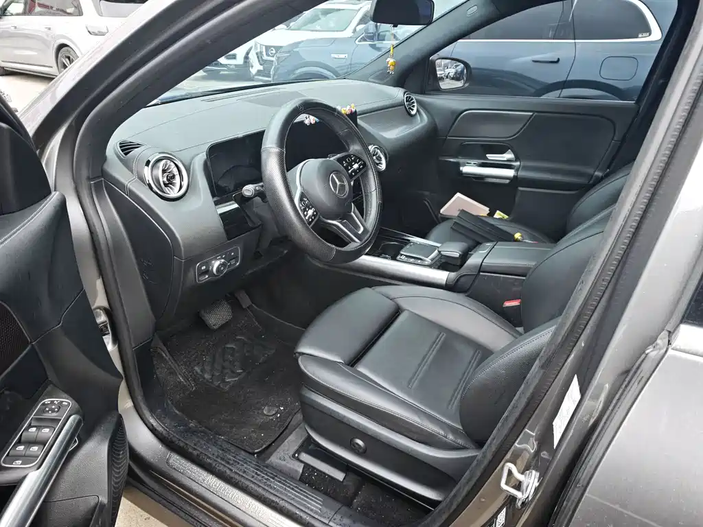 Mercedes-Benz EQA — миниатюра 9