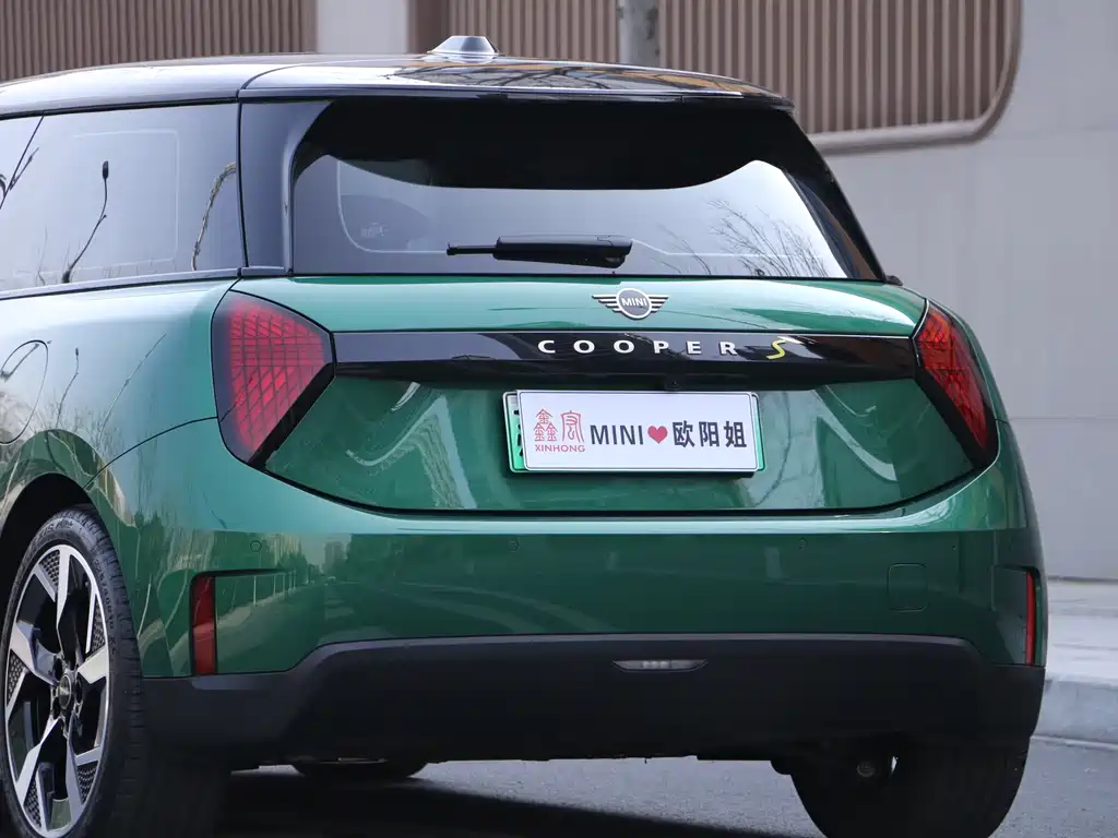 MINI ELECTRIC  COOPER