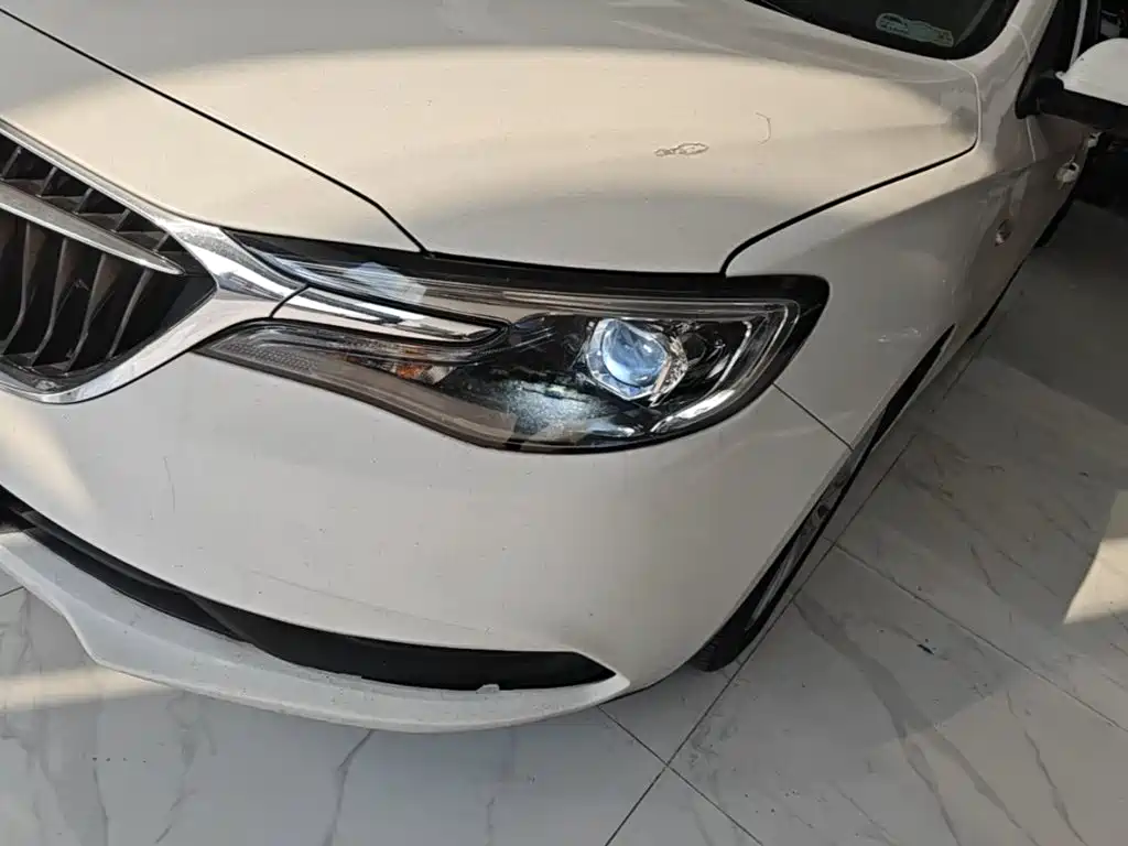 Buick Excelle — миниатюра 24