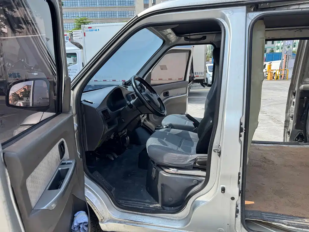 Wuling Wuling EV50 — миниатюра 7