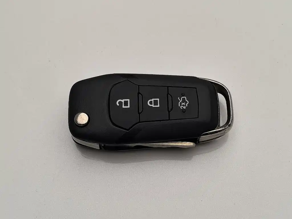 Ford Mondeo — миниатюра 19