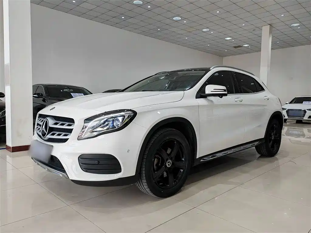 Mercedes-Benz GLA 2019