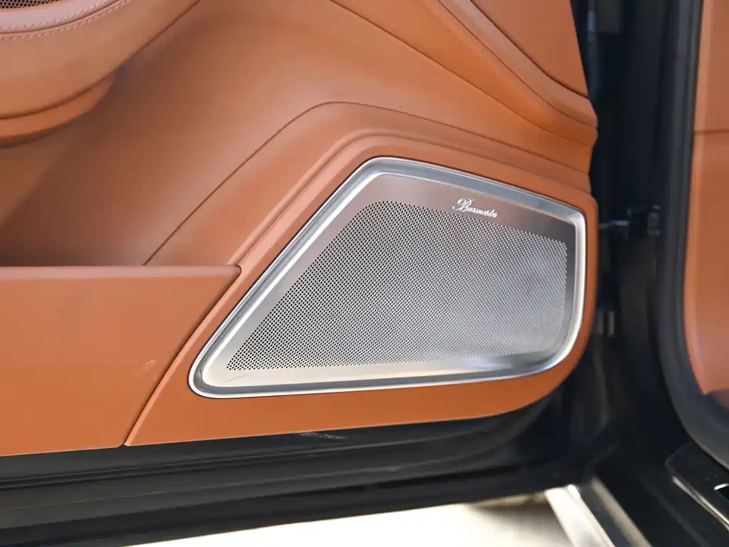 Porsche Panamera Hybrid — миниатюра 6