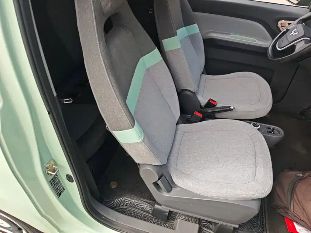 Wuling MINIEV — миниатюра 25