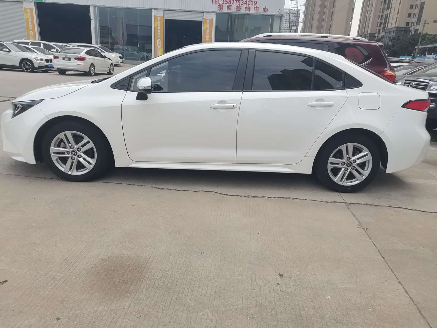 Toyota Levin 1.5 л 2022 г. Белый, пробег 40000 км