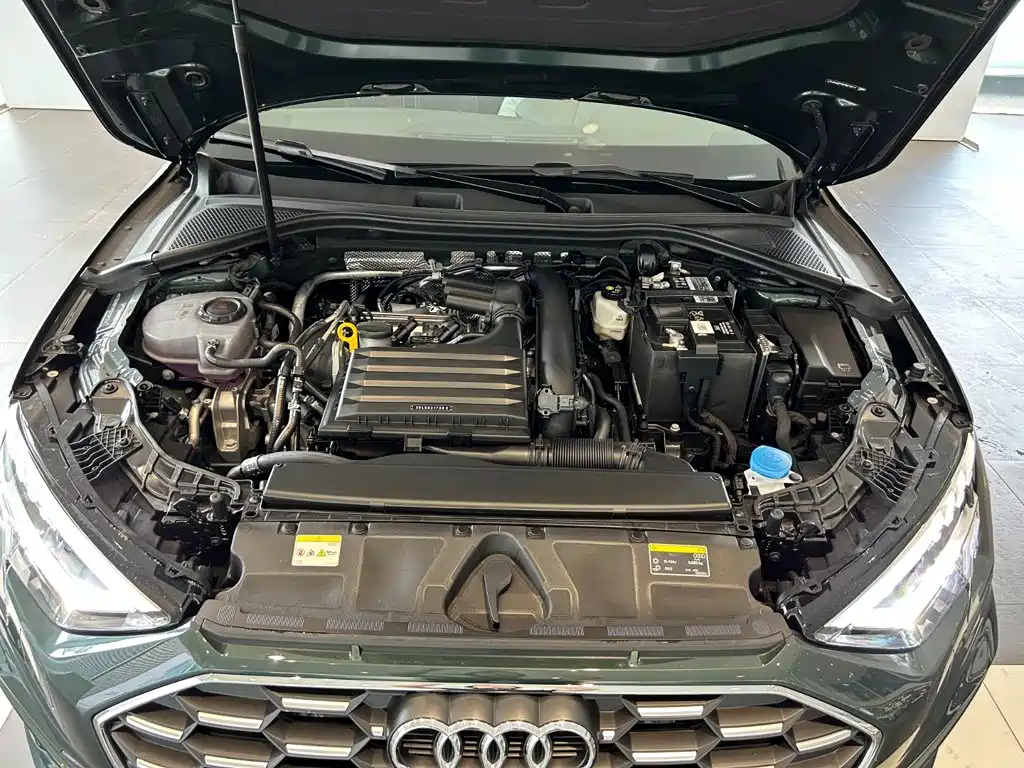 Audi A3 - фото 9