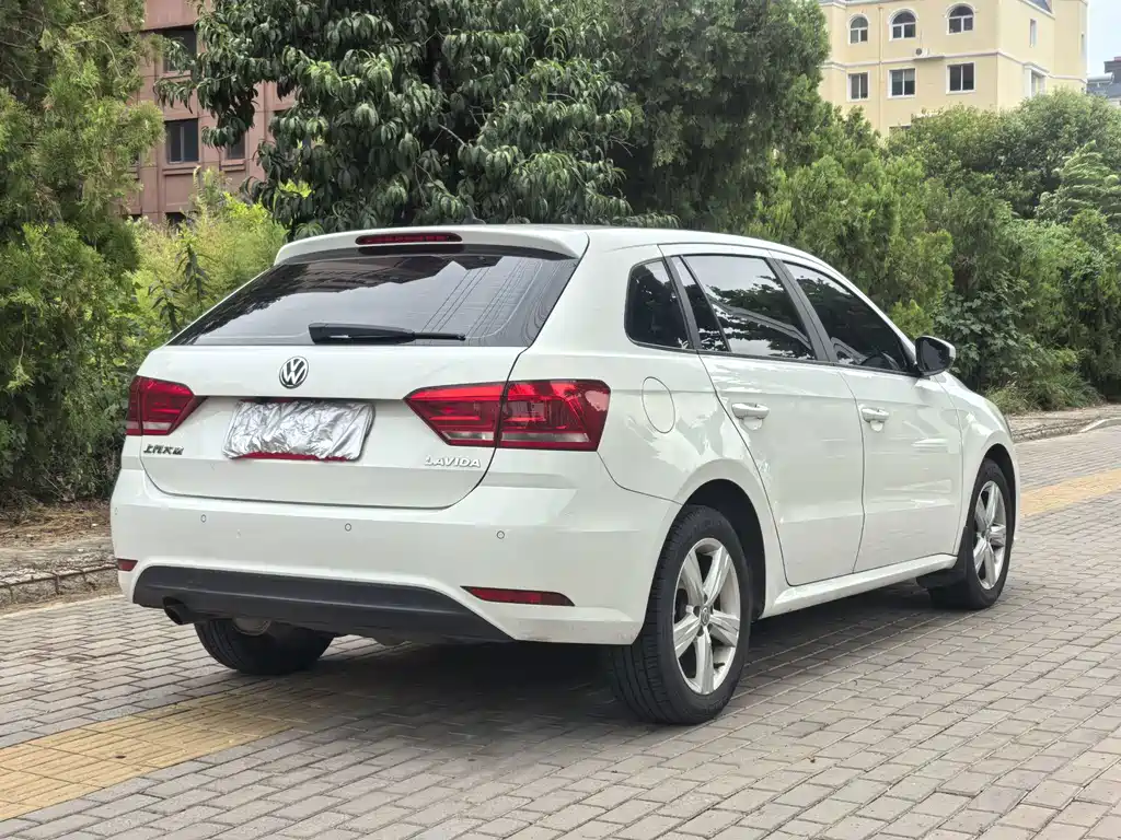Volkswagen Gran Lavida — миниатюра 6
