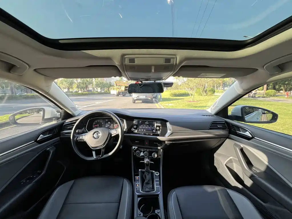 Volkswagen Sagitar — миниатюра 11