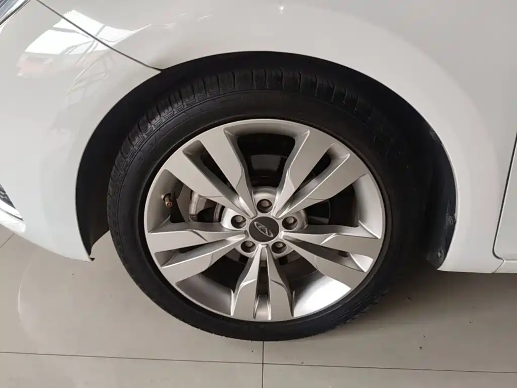 Chery Arrizo 5 — миниатюра 23