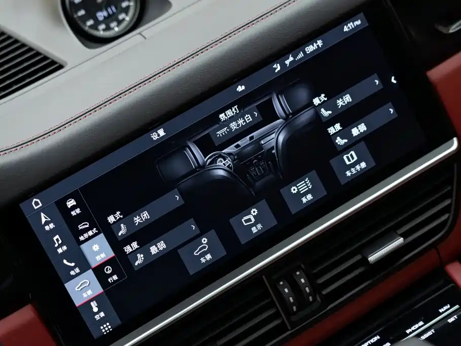 Porsche Cayenne — миниатюра 25