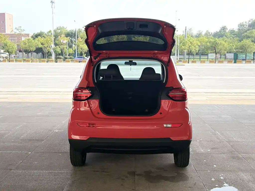 Leapmotor Leapmotor T03 — миниатюра 8
