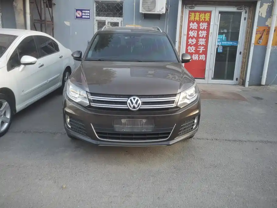 Volkswagen Tiguan — миниатюра 2