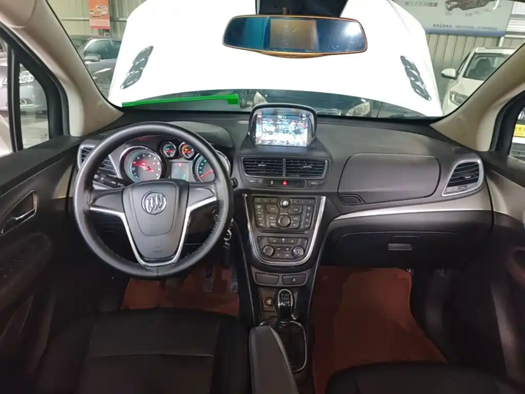 Buick Encore — миниатюра 10