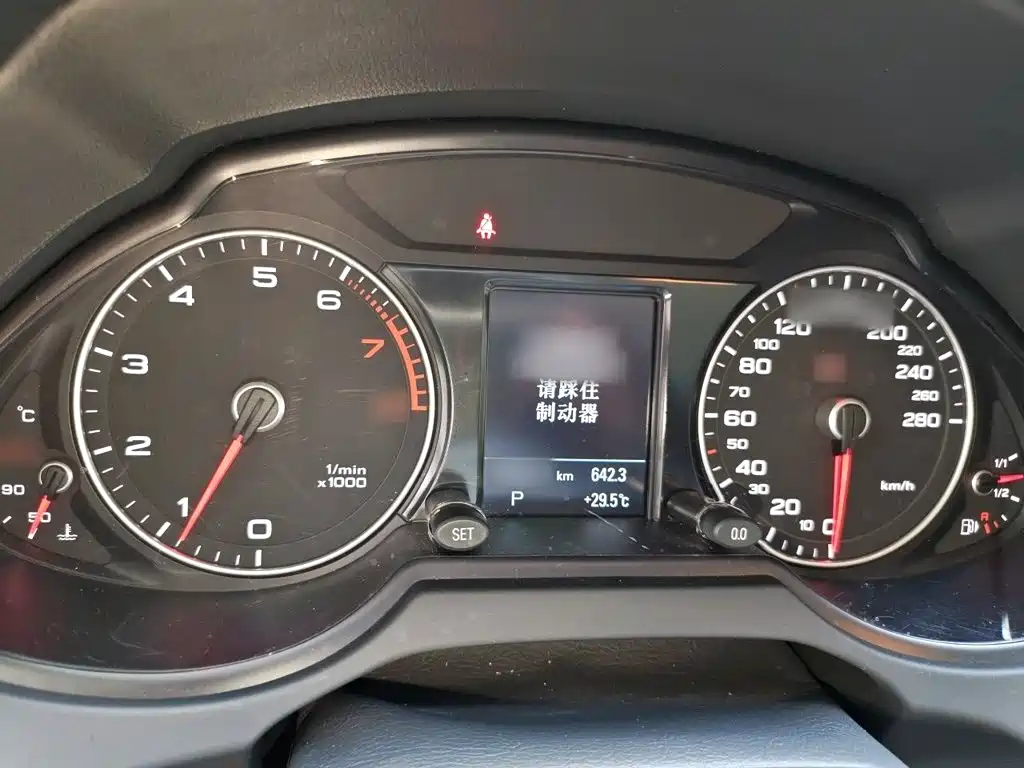 Audi Q5 — миниатюра 4