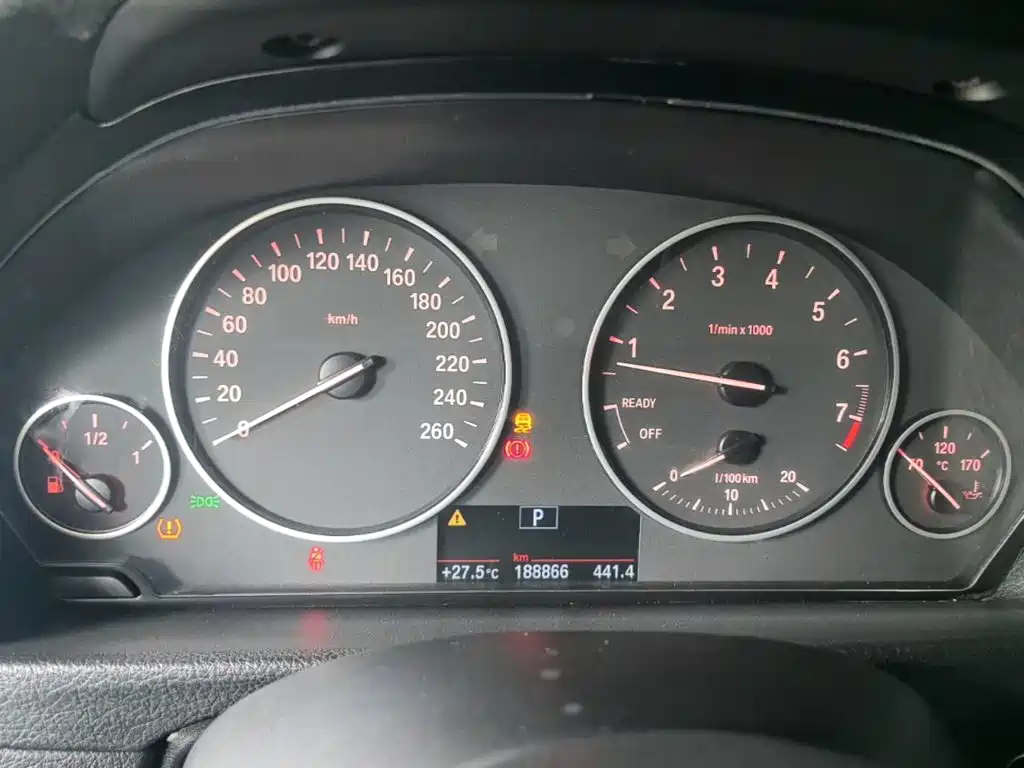 BMW 3 Series — миниатюра 8