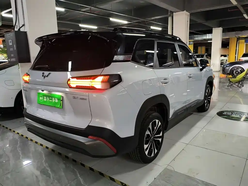 Wuling Xingguang 730 New Energy — миниатюра 7