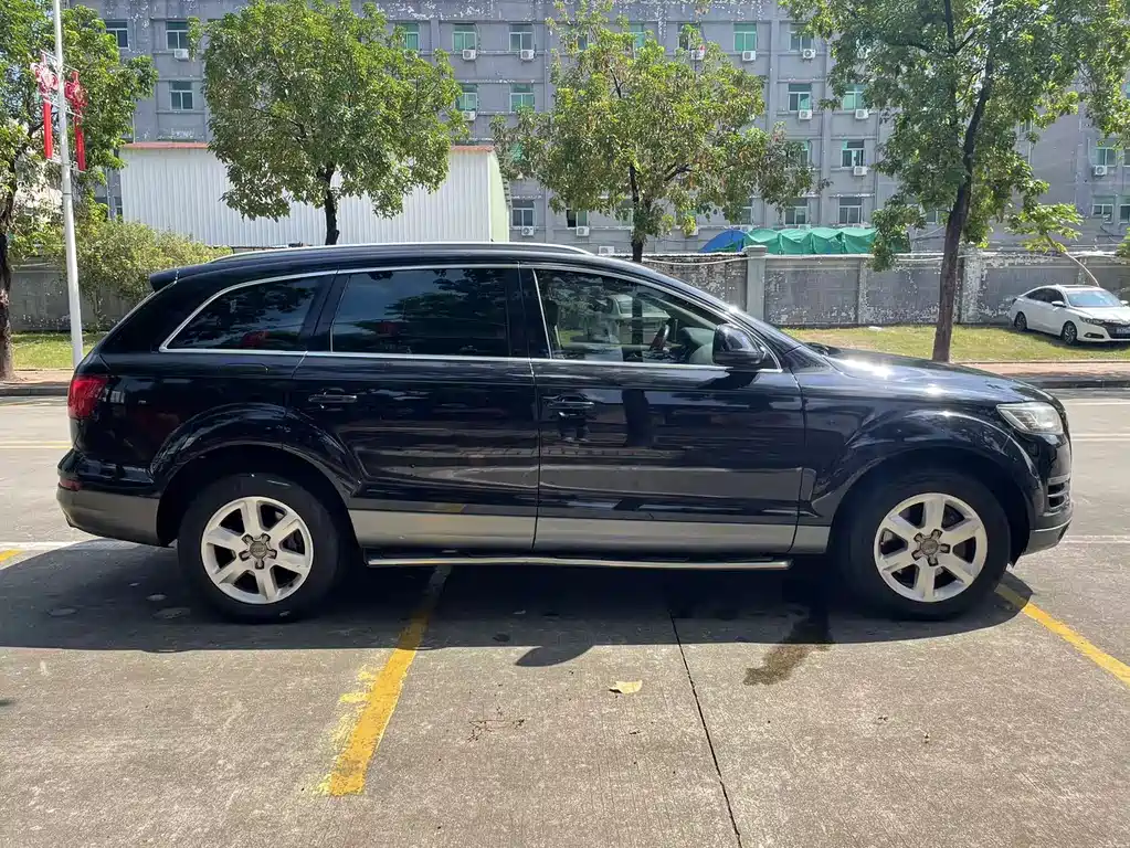 Audi Q7 2010 3.6 FSI quattro