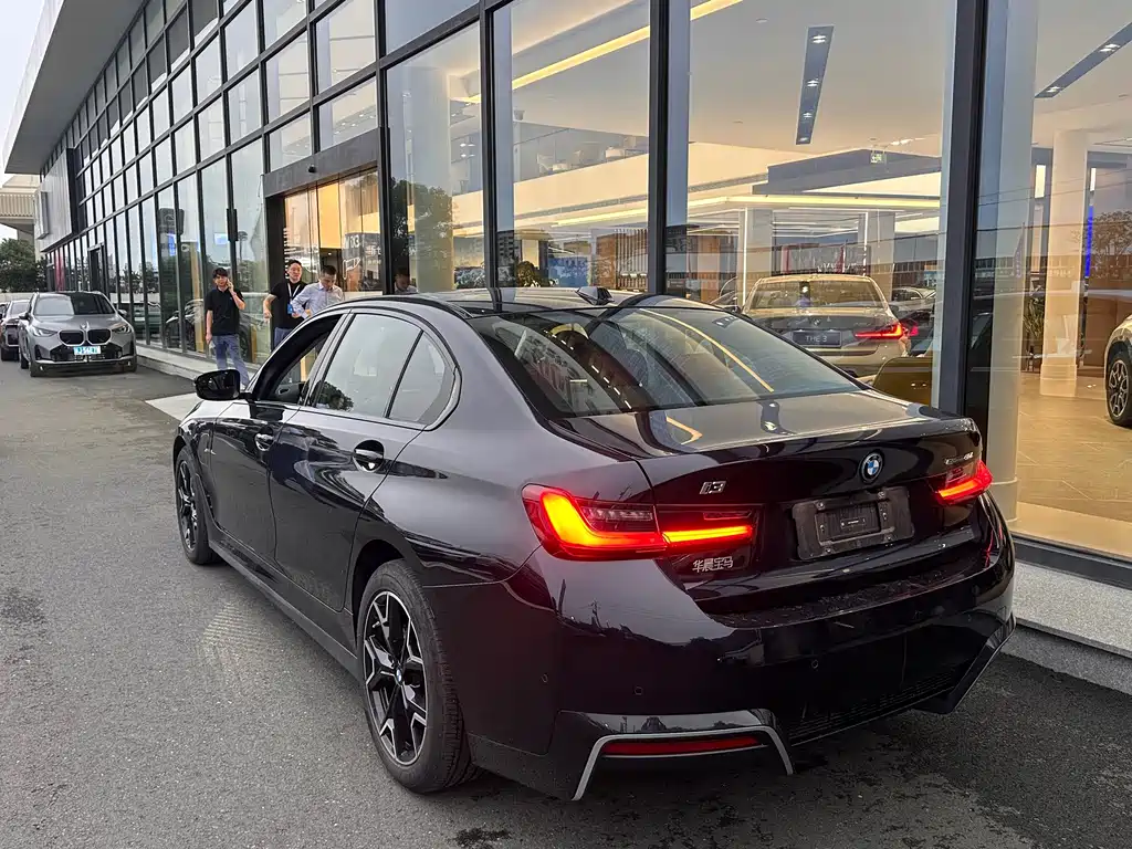BMW i3 — миниатюра 9