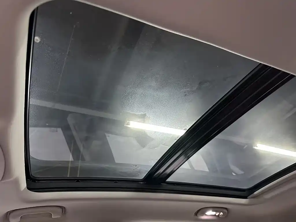 Buick Envision Plus — миниатюра 13