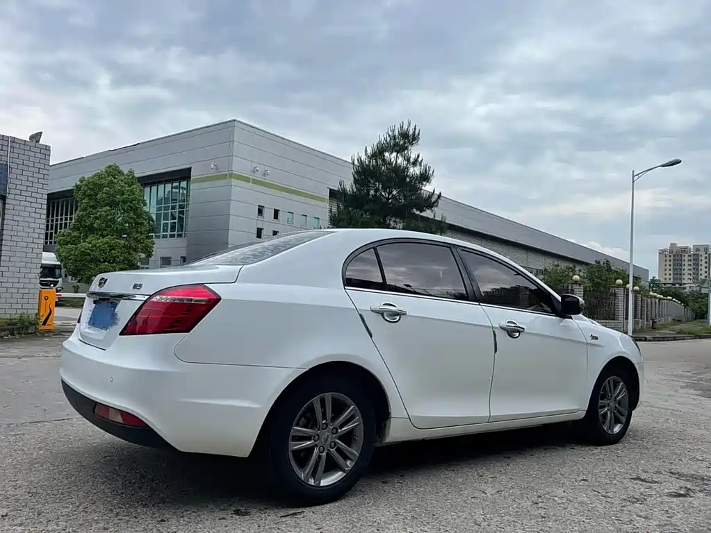 GEELY AUTOMOBILE EMGRAND