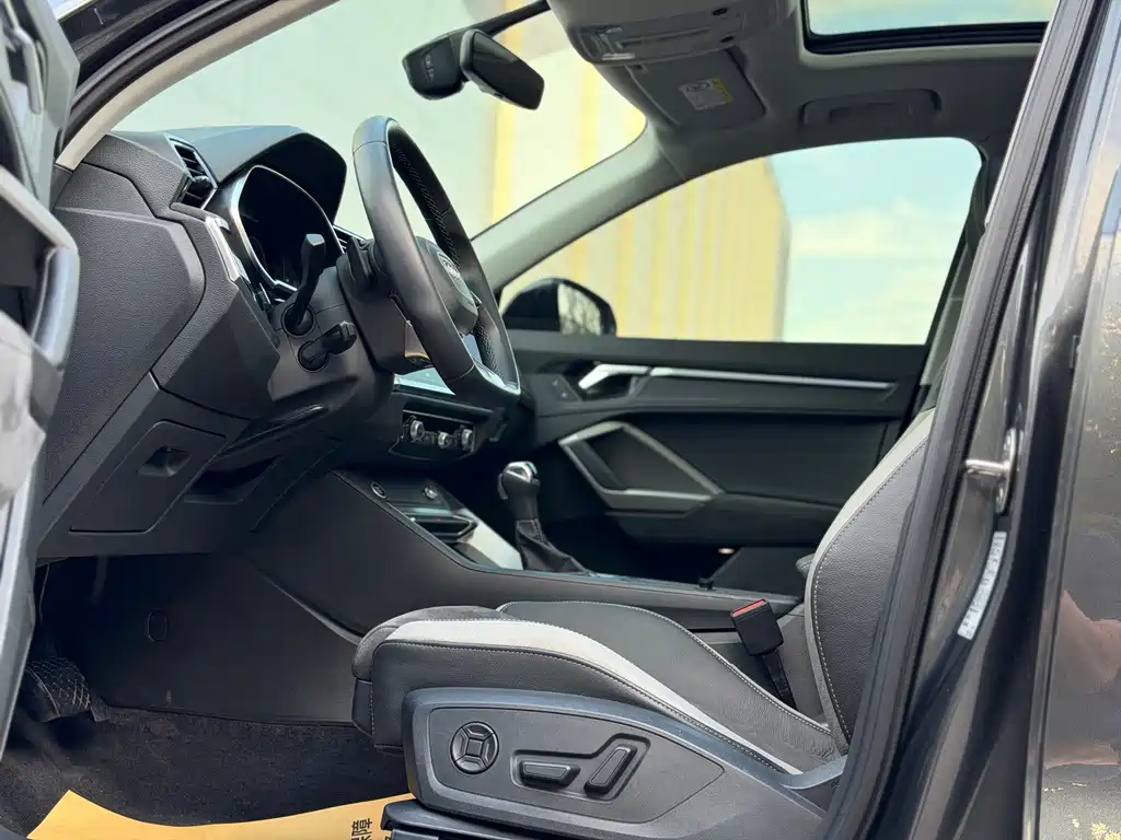Audi Q3 — миниатюра 4