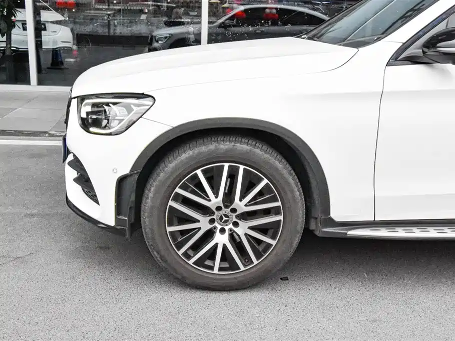MERCEDES-BENZ GLC COUPE