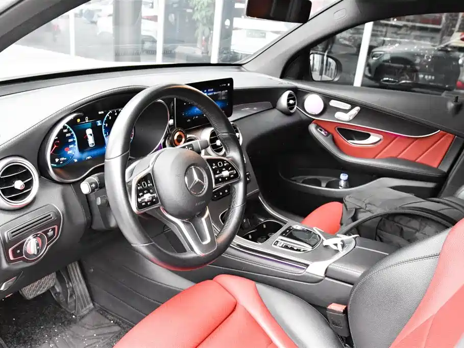 MERCEDES-BENZ GLC COUPE