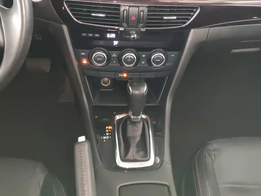 Mazda Atenza — миниатюра 16