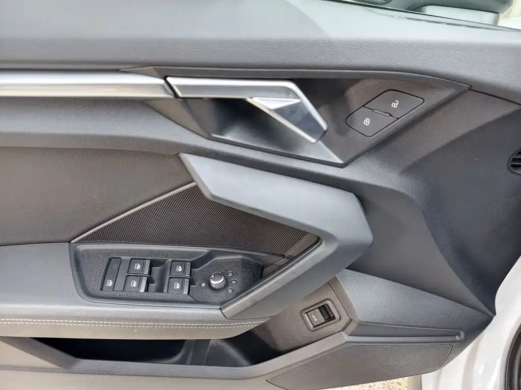 Audi A3 — миниатюра 12