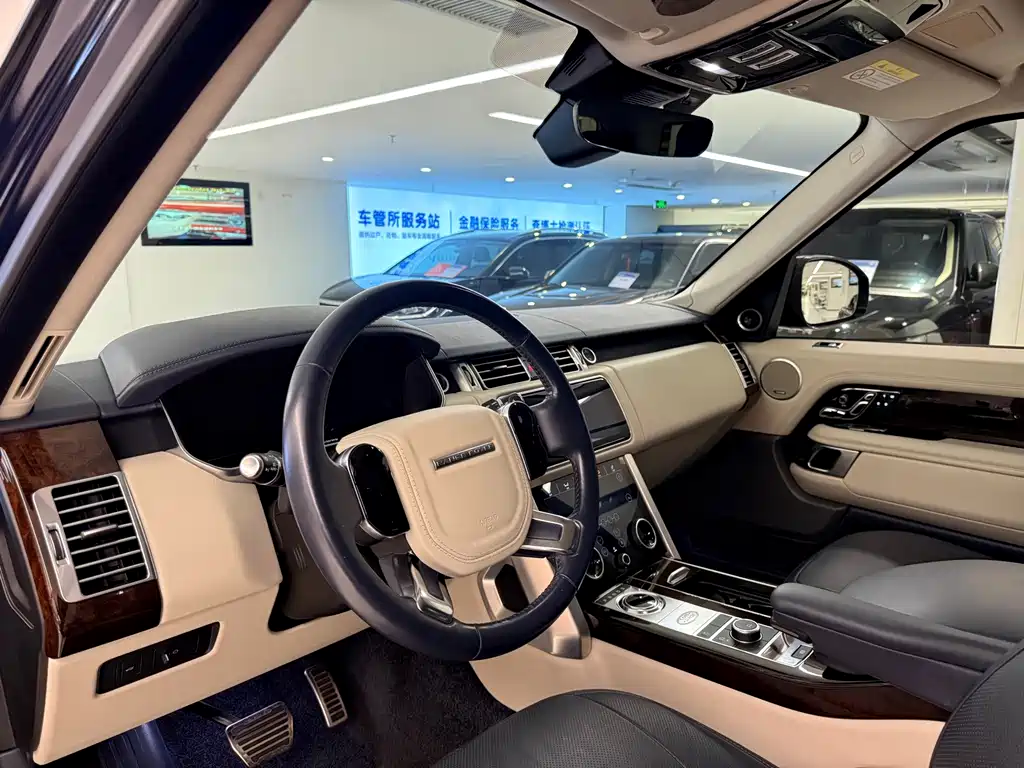Land Rover Range Rover — миниатюра 10