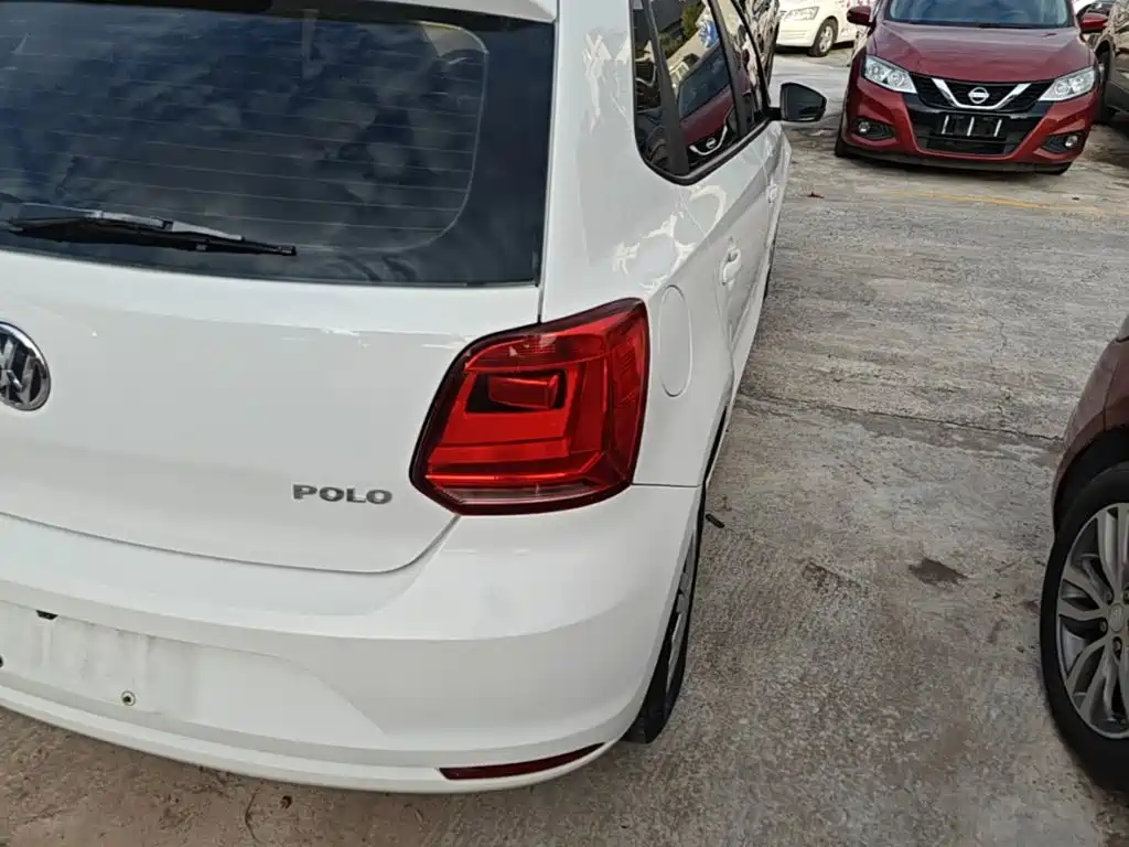 Volkswagen Polo — миниатюра 8